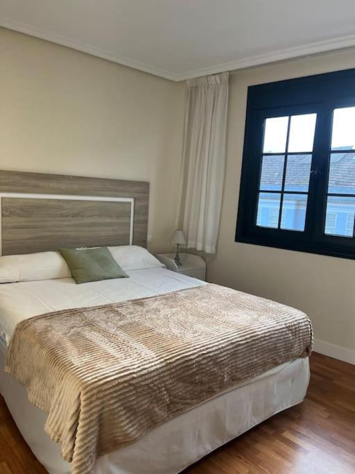 فيلا Casa Con Terraza En El Casco بيتانزوس المظهر الخارجي الصورة